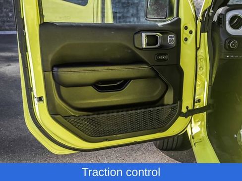 Used 2024 Jeep Wrangler Unlimited Sahara AWD/4WD image 27