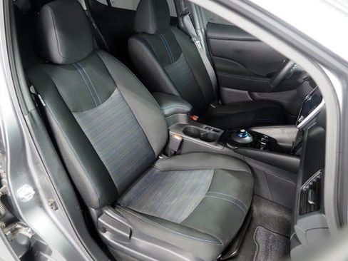 Used 2023 Nissan Leaf SV Plus FWD image 2