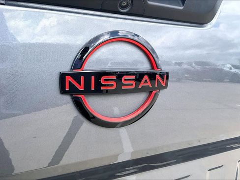 Used 2023 Nissan Frontier Pro-X w/ Technology Package image 29