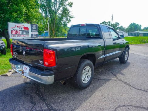 Used 2007 Dodge Dakota SLT AWD/4WD image 3