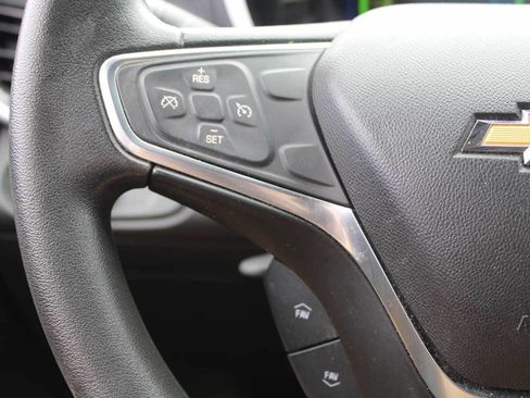 Used 2018 Chevrolet Volt LT FWD image 10