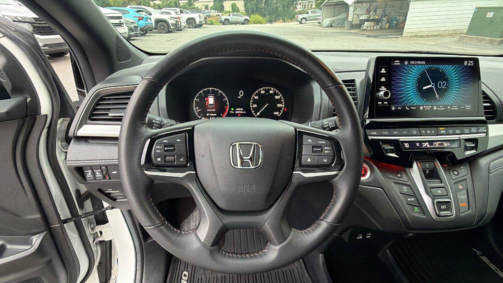 Used 2025 Honda Odyssey Sport-L image 26
