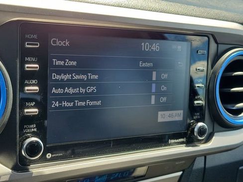 Used 2023 Toyota Tacoma SR5 w/ Technology Package AWD/4WD image 22