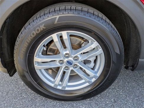 Certified 2023 Ford Explorer XLT w/ Equipment Group 202A image 11