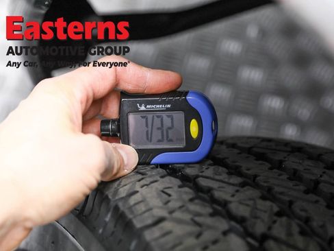 Used 2023 Chevrolet Express 3500 LS RWD image 25