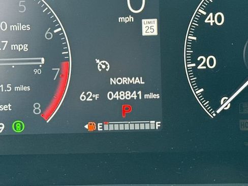 Certified 2023 Honda HR-V EX-L image 24