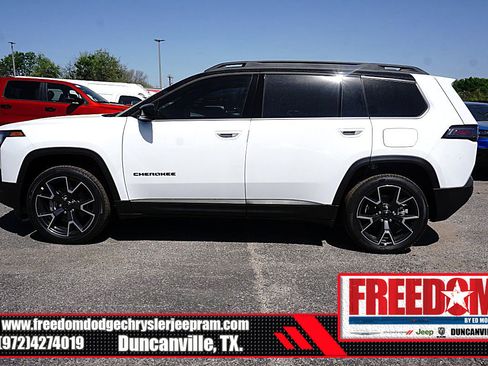 New 2026 Jeep Cherokee Overland AWD/4WD image 2