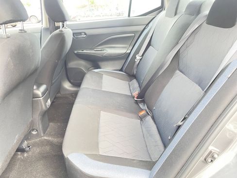 Used 2025 Nissan Versa SV FWD image 21