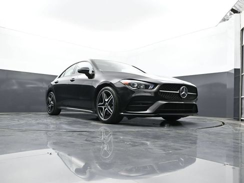 Used 2023 Mercedes-Benz CLA 250 4MATIC image 33
