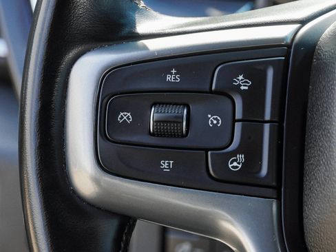 Used 2024 Chevrolet Silverado 2500 LT AWD/4WD image 36