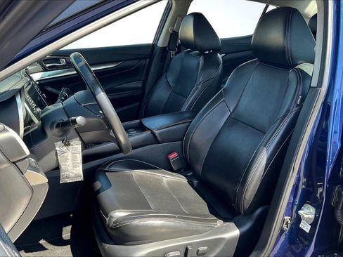 Used 2020 Nissan Maxima 3.5 SV image 25
