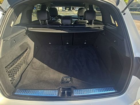 Used 2022 Mercedes-Benz GLC 300 4MATIC w/ Multimedia Package Lite image 29
