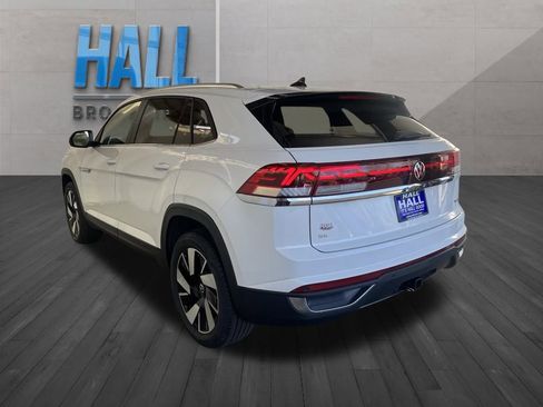 New 2026 Volkswagen Atlas Cross Sport SE image 3