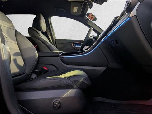 Certified 2025 Mercedes-Benz GLC 300 4MATIC image 20