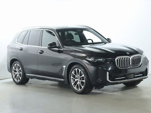 Certified 2024 BMW X5 xDrive50e w/ Climate Comfort Package image 10