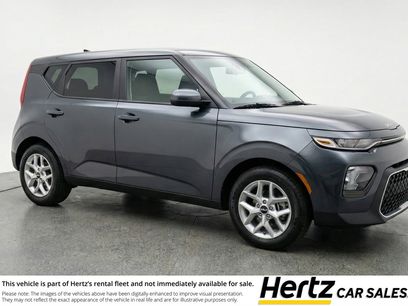 Used 2025 Kia Soul LX w/ LX Technology Package