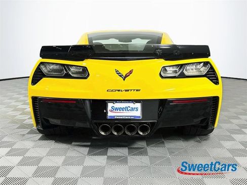 Used 2015 Chevrolet Corvette Z06 w/ 3LZ Preferred Equipment Group RWD image 6
