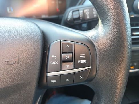 Certified 2025 Ford Escape Active image 39