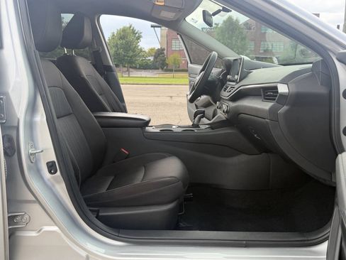 Used 2019 Nissan Altima 2.5 S FWD image 17