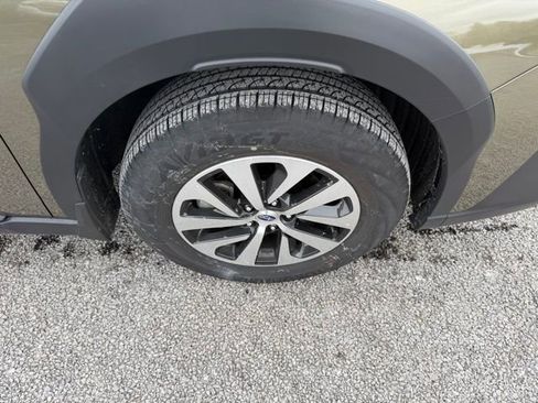 Certified 2025 Subaru Outback Premium image 20