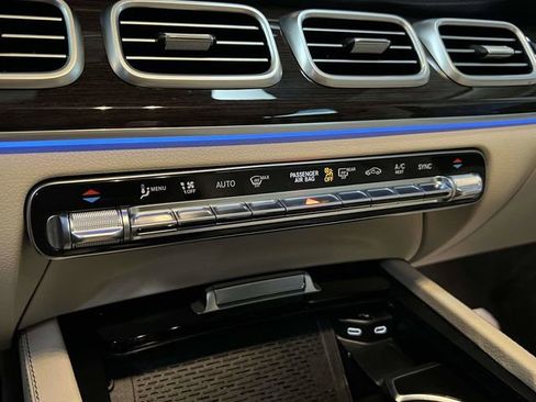 Certified 2024 Mercedes-Benz GLE 350 4MATIC image 30