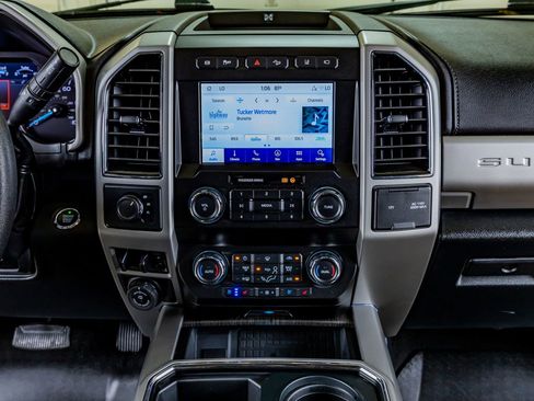 Used 2021 Ford F350 Lariat w/ Lariat Ultimate Package image 24