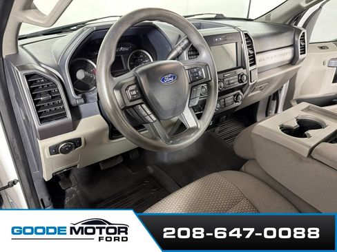 Used 2022 Ford F250 XLT AWD/4WD image 9