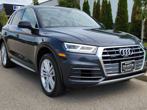 Used 2018 Audi Q5 Prestige w/ Prestige Package AWD/4WD image 19
