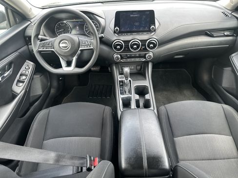 Used 2024 Nissan Sentra SV FWD image 22