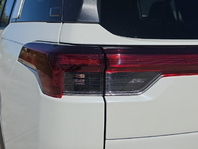 New 2026 Subaru Outback Touring XT AWD/4WD image 6