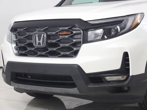 Used 2024 Honda Passport TrailSport image 48