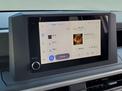 Certified 2024 Toyota Tacoma SR image 17