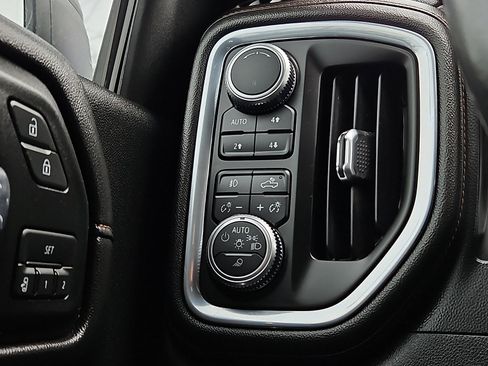 Used 2019 GMC Sierra 1500 AT4 w/ AT4 Premium Package image 26