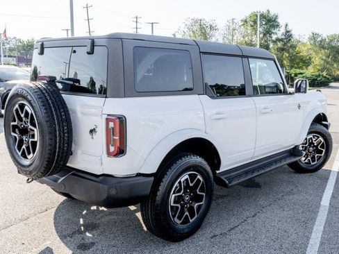 New 2025 Ford Bronco Outer Banks image 3