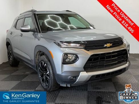 Used 2023 Chevrolet TrailBlazer LT w/ Convenience Package AWD/4WD image 1
