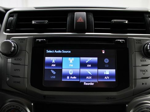 Used 2015 Toyota 4Runner SR5 AWD/4WD image 13