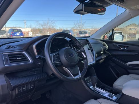 Used 2023 Subaru Ascent Premium w/ Convenience Package image 25