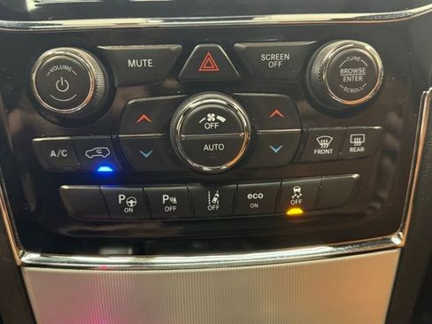 Used 2020 Jeep Grand Cherokee SRT image 27