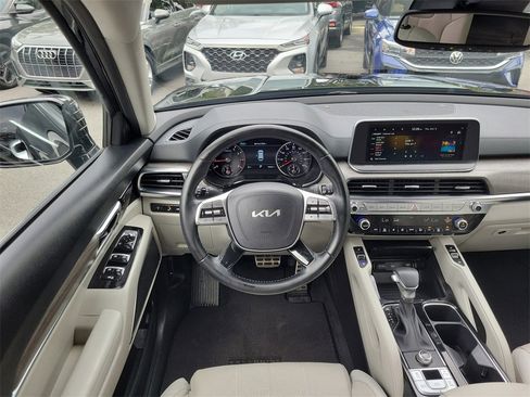 Used 2022 Kia Telluride SX w/ Towing Package image 39