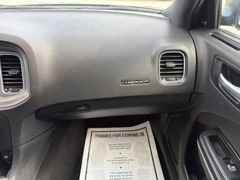 Used 2023 Dodge Charger SXT RWD image 21