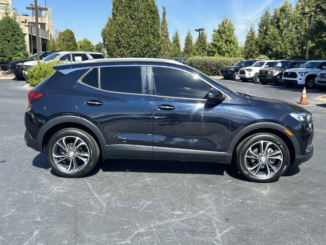 Used 2020 Buick Encore GX Essence FWD image 3