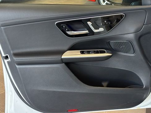 New 2026 Mercedes-Benz GLC 300 4MATIC image 13