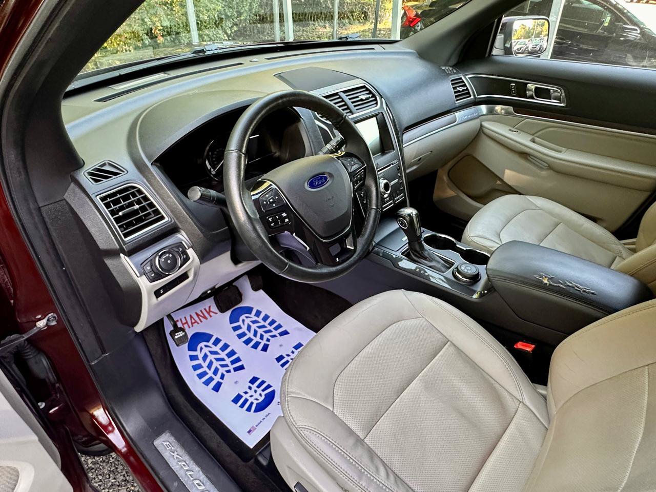 Used 2018 Ford Explorer Limited w/ Equipment Group 301A AWD/4WD image 27