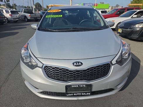 Used 2016 Kia Forte LX FWD image 8