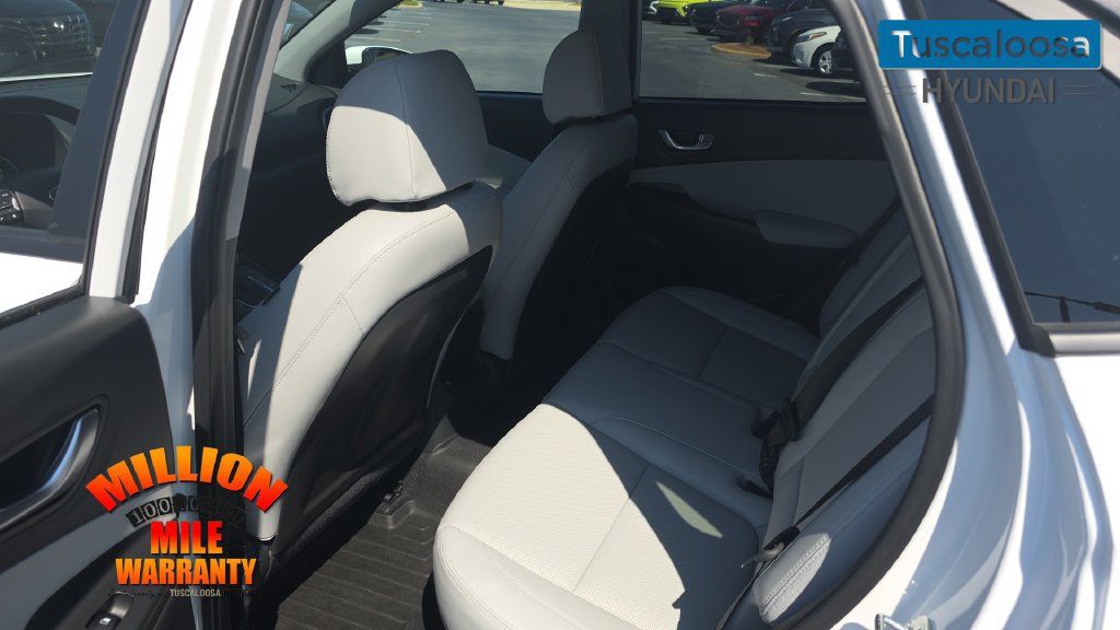 Used 2023 Hyundai Kona Limited AWD/4WD image 25
