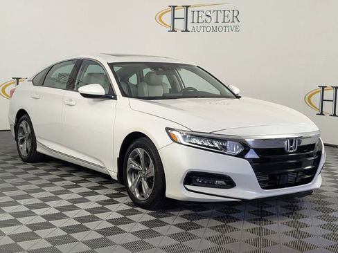 Used 2019 Honda Accord EX image 2