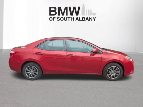 Used 2016 Toyota Corolla LE FWD image 4