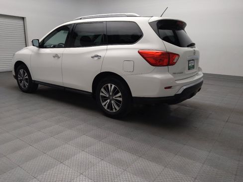 Used 2018 Nissan Pathfinder SV AWD/4WD image 5