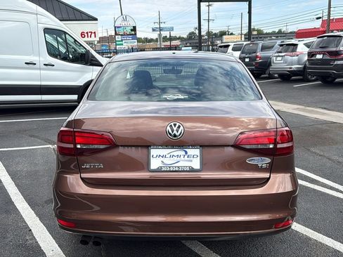 Used 2017 Volkswagen Jetta S FWD image 4