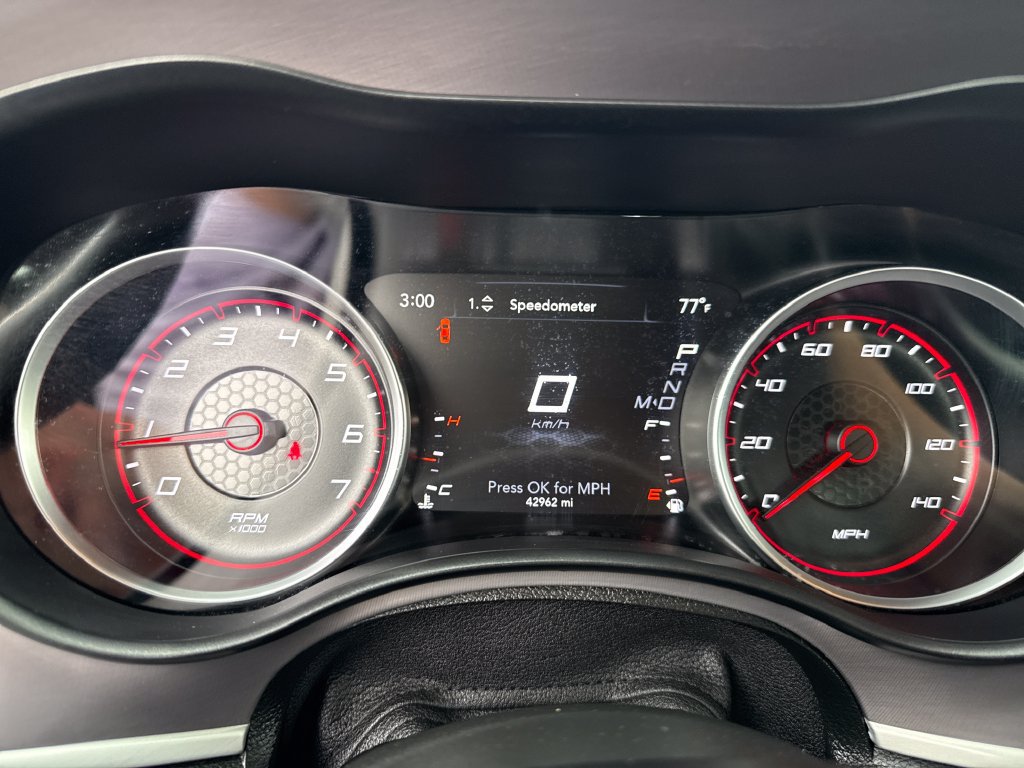 Used 2022 Dodge Charger SXT RWD image 15